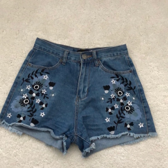 PrettyLittleThing Shorts Flower Pattern Jean Shorts Poshmark